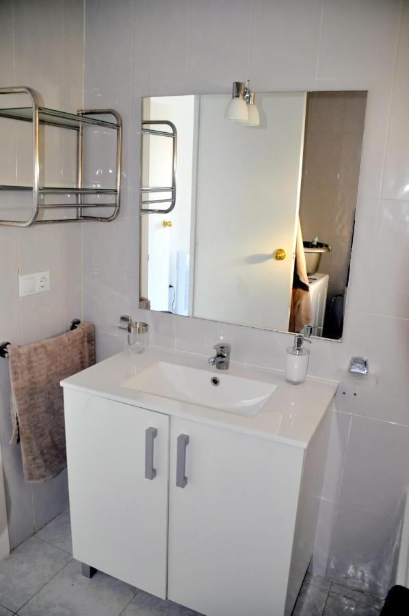 Apartamento Con Piscina Y Parking إل كامبيلو المظهر الخارجي الصورة