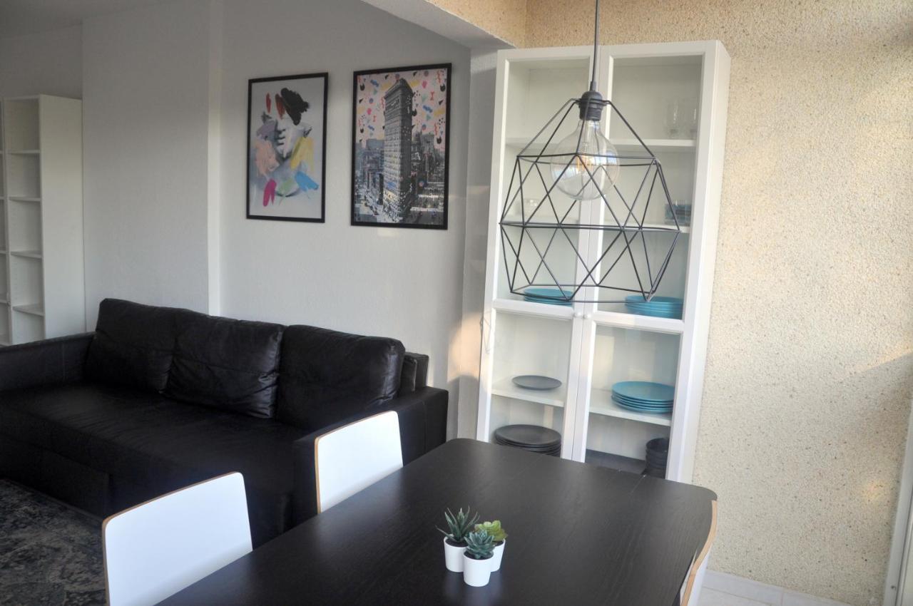 Apartamento Con Piscina Y Parking إل كامبيلو المظهر الخارجي الصورة